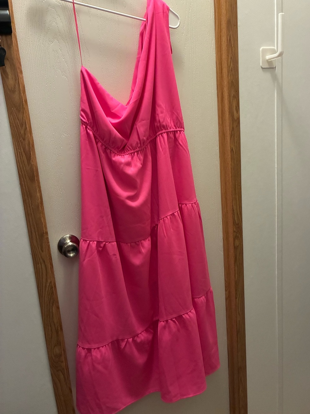 1.4.3. Story by Line Up Bright Pink One-Shoulder Tiered Chemise